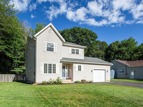 4th image of 27 Pinecrest Dr