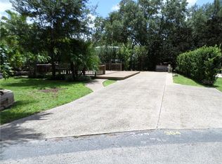 364 Bear Trl, River Ranch, FL 33867