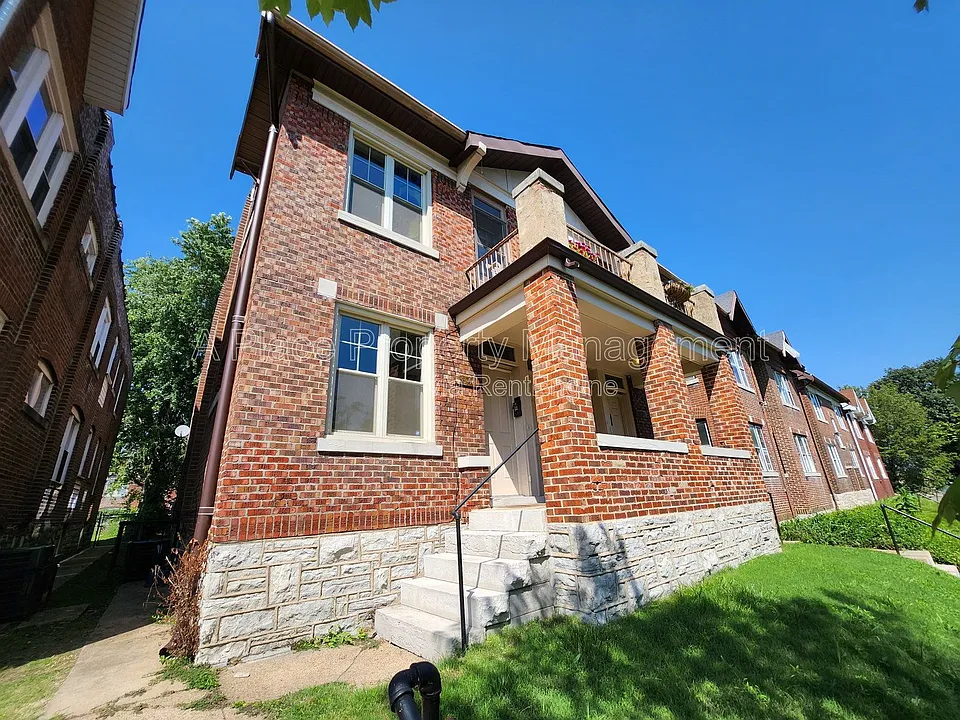 3145 Halliday Ave #1