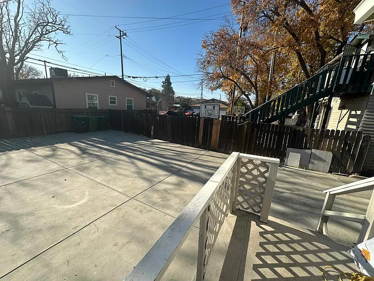 Huge low maintenance Backyard -2