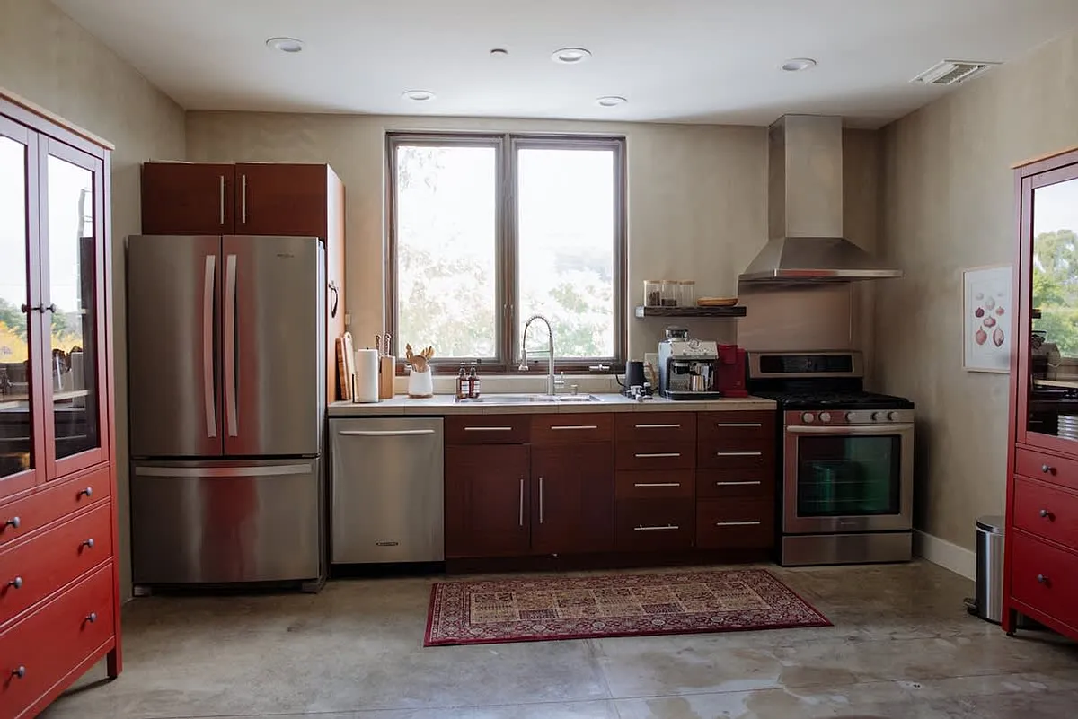 Primary Photo - 7494 Santa Monica Boulevard West Holw #302-ID1054144P