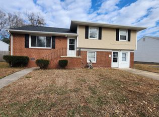 816 Leeds Ter, Hampton, VA 23666