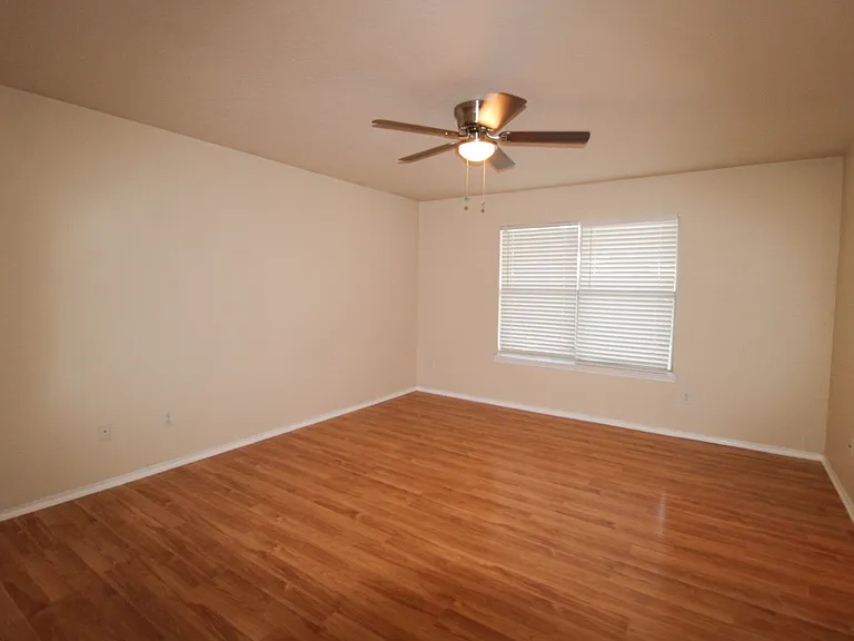 6511 Estes Flts — Photo 11