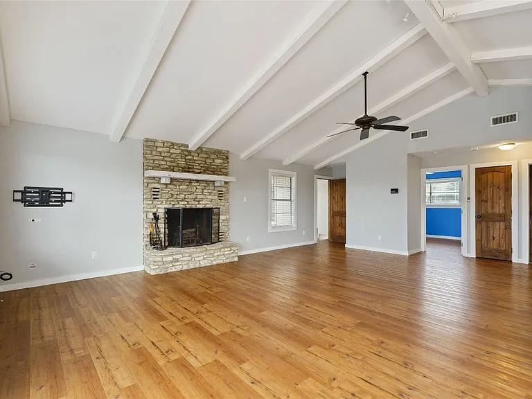 2351 Skyline Dr #2351 — Photo 2