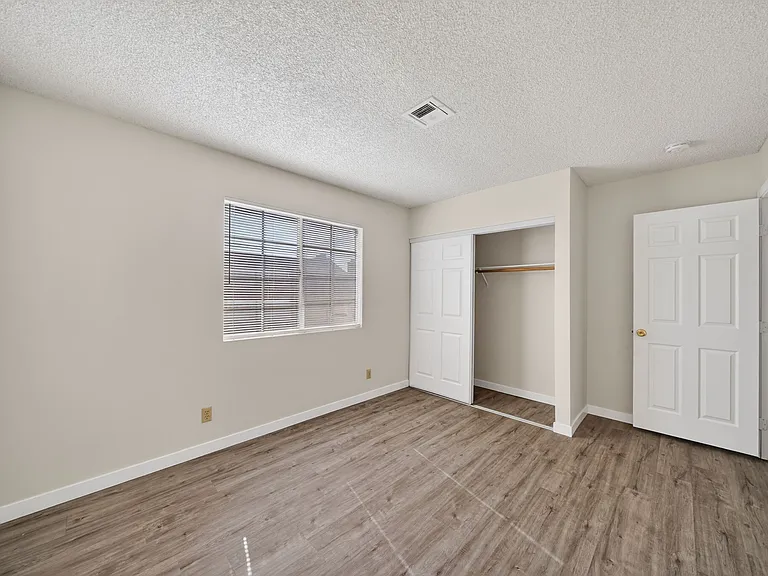 2702 Alicialynn Way #D — Photo 14