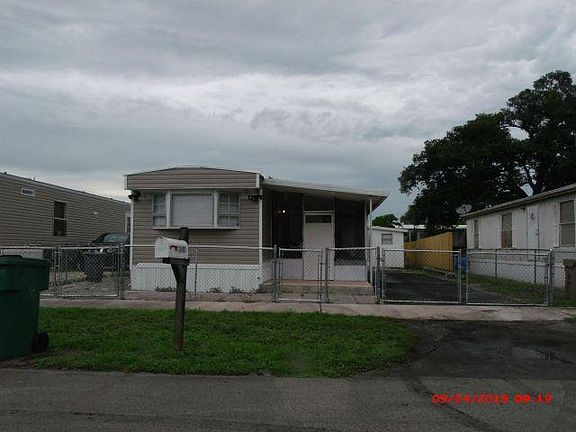 2nd image of 13491 SW 7th Pl #10