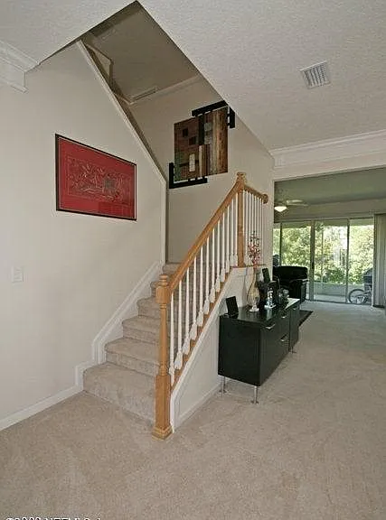 3914 Highgate Ct — Photo 3