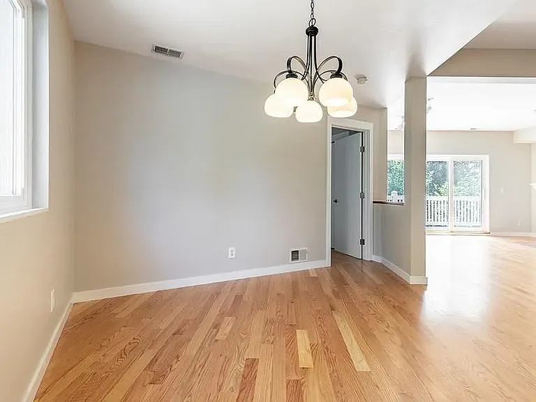 20 Ship Ave #6 — Photo 8