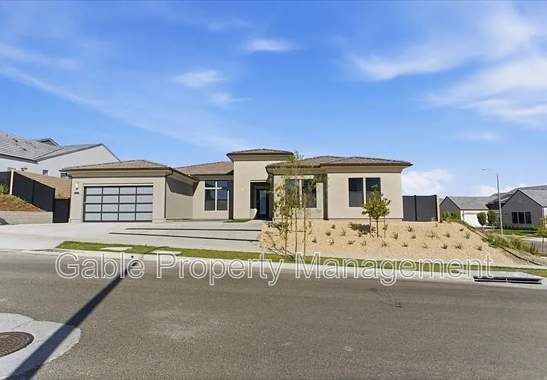 30000 N Camino Los Robles — Photo 2