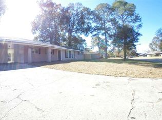 10022 E Tampa Dr, Baton Rouge, LA 70815