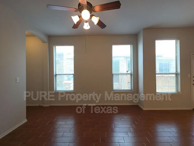 1504 Muirfield Bend Dr #A — Photo 9