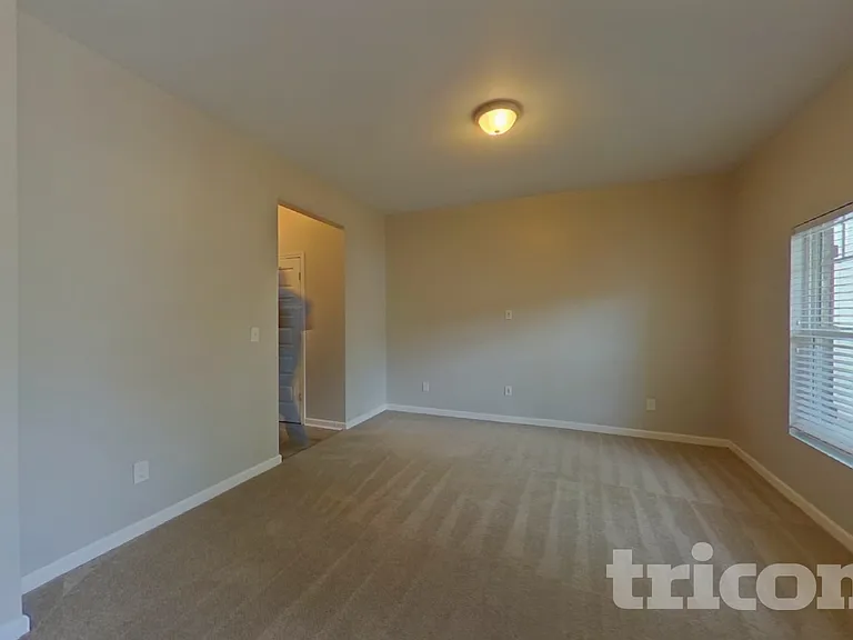 283 Pernell Dr — Photo 15