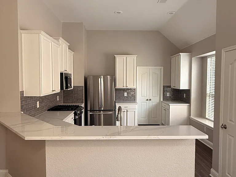 3105 Whispering Pine Blvd — Photo 8