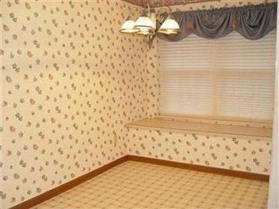 4th image of 872 Tollis Pkwy #C-l