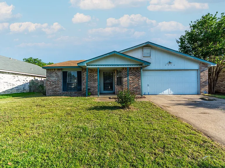 4716 Rose Of Sharon Ln — Photo 1