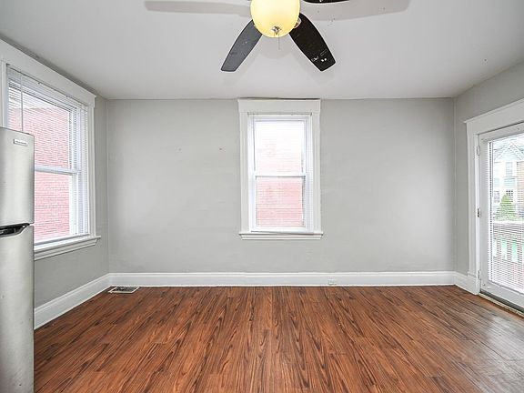 4th image of 619 Straight St