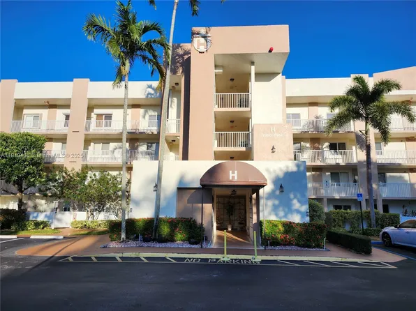 7852 Trent Dr #206, Fort Lauderdale, FL 33321