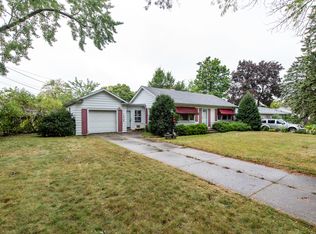 1906 N Poplar St, Waukegan, IL 60087