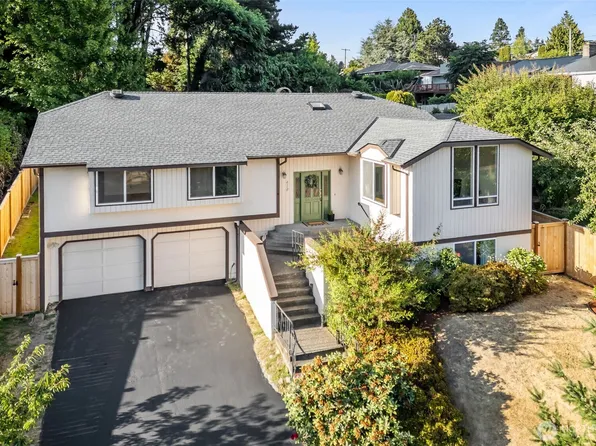 418 SW 189th Street, Normandy Park, WA 98166