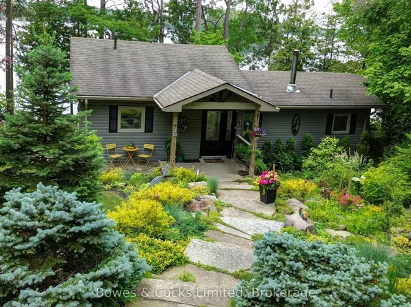 754 Renwick Rd, North Kawartha, ON K0L 1A0