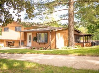 1311 Sharon St, Janesville, WI 53545