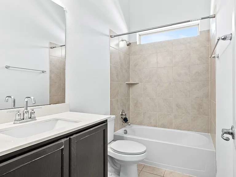 1413 Buckeye Trl — Photo 18