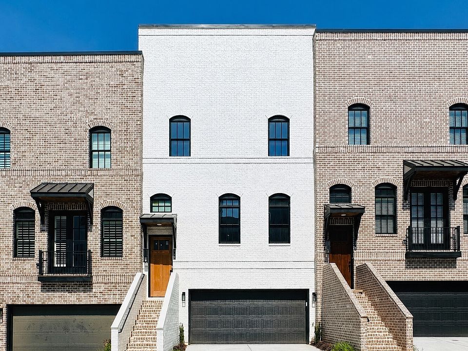 1st image of 341 Sugarview Rd