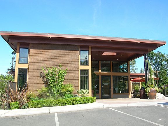 Clubhouse at Pt. Edwards