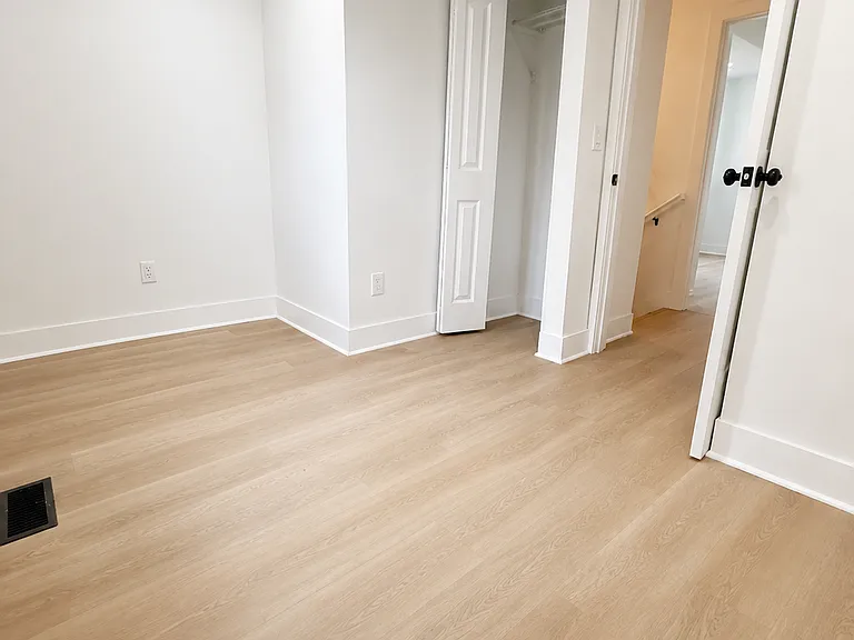 322 S Princeton Ave — Photo 12