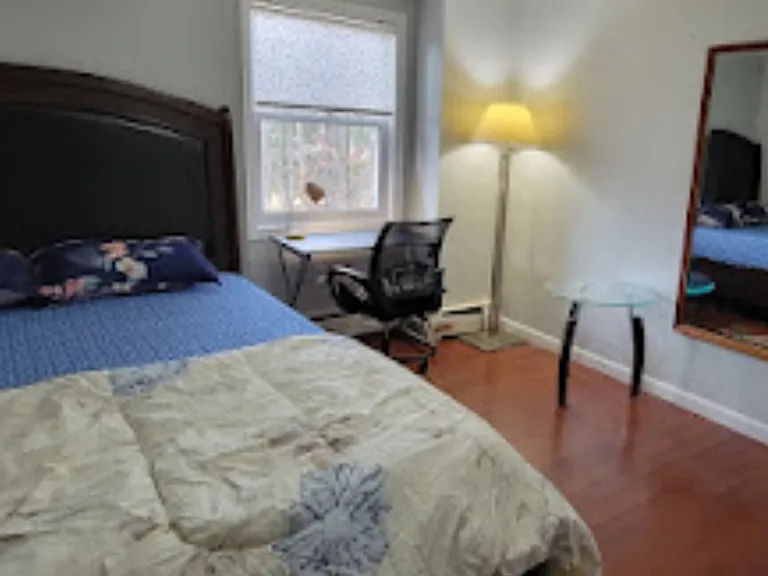 37 Alice Dr — Photo 4