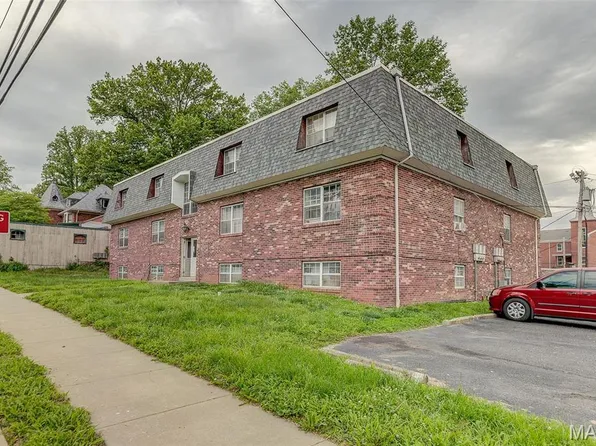 817 E Washington St, Belleville, IL 62220