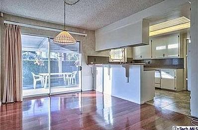 4th image of 9914 Howland Dr