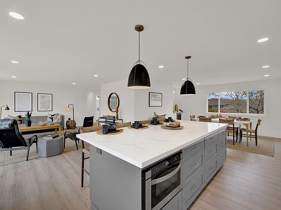 4th image of 1083 Dellbrook Drive