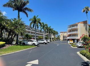 1420 Bayshore Blvd #403, Dunedin, FL 34698