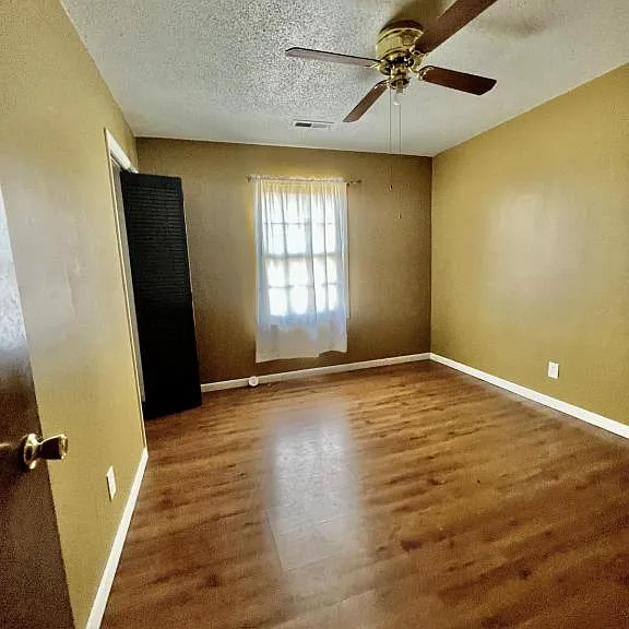 1602 Stadium St — Photo 15