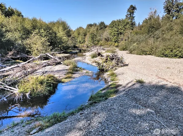 621 NE Beitzel Drive, Tahuya, WA 98588