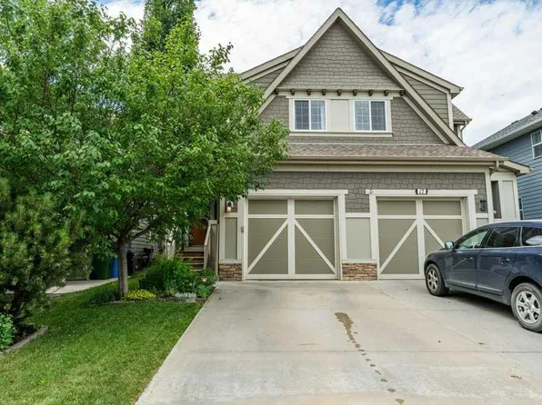 13 E Mahogany Ter SE, Calgary, AB T3M 0R5