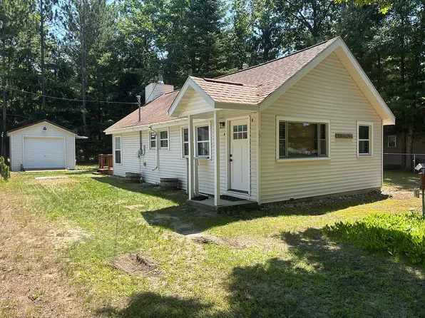 1510 Maple Ave, Saint Helen, MI 48656
