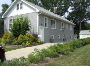 34 N Rohlwing Rd, Palatine, IL 60074