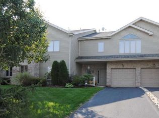 9605 Sundance Dr, Bridgeville, PA 15017