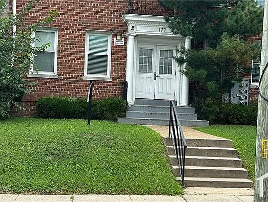 177 36th St NE — Photo 1