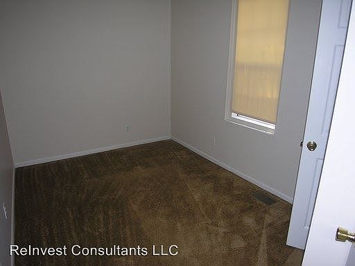 5th image of 4230 Mad Anthony St