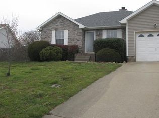 1422 Marla Ct, Clarksville, TN 37042