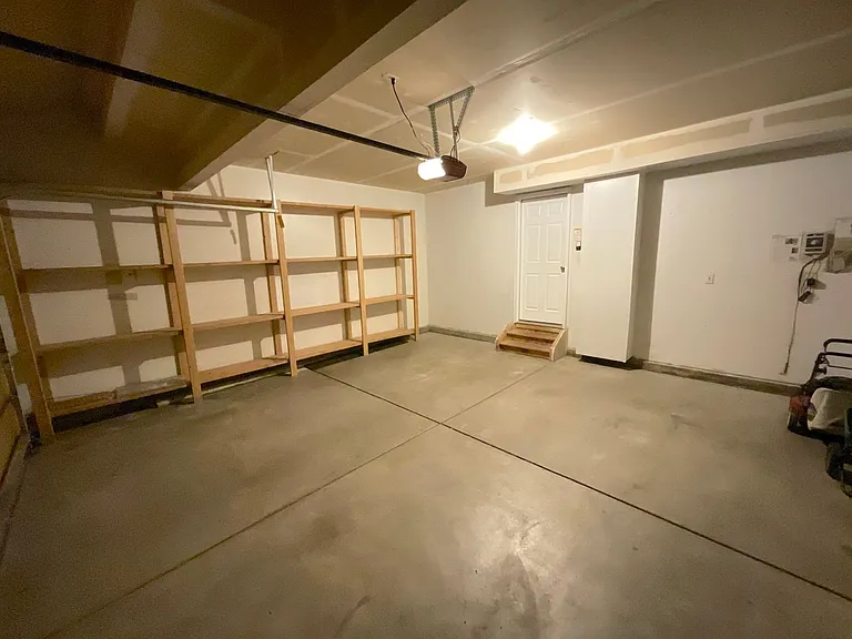 7168 Prairie Wind Dr — Photo 24