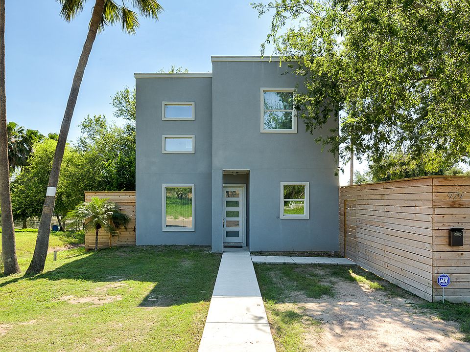1st image of 929 S Kika De La Garza Blvd