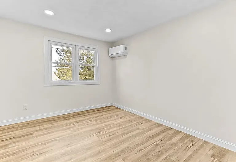 21-23 Joy St #2 — Photo 13