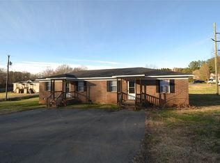 305 Benton Dr #L, Stanley, NC 28164