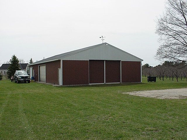 72 x 40 Pole Bldg