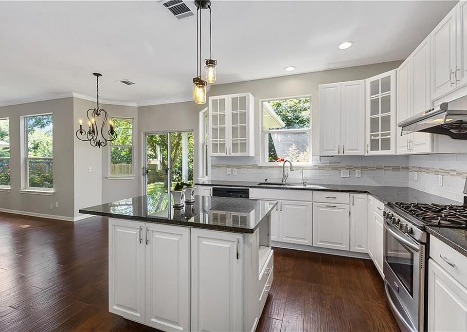 1st image of 7019 Albacete Ln