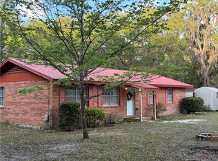 404 Cd Ave, Waynesville, GA 31566